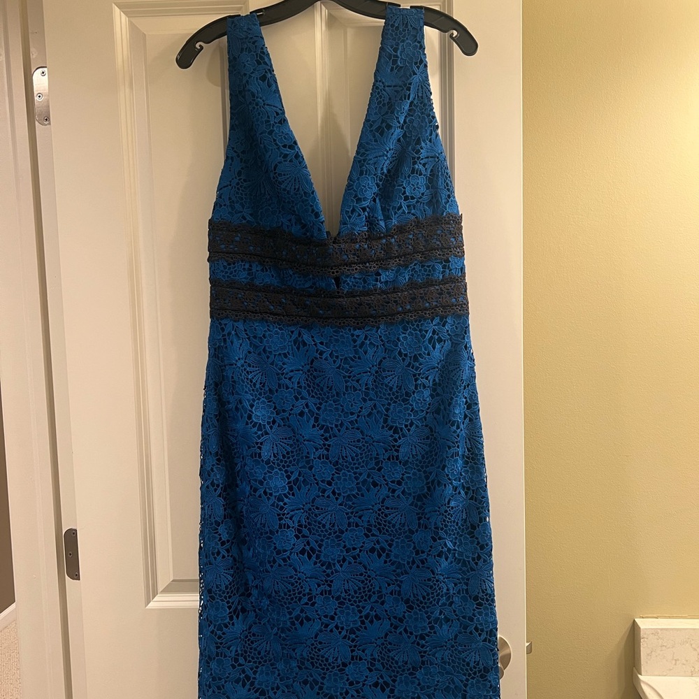 Diane Von Furstenberg Blue and Black Lace Backless Dress